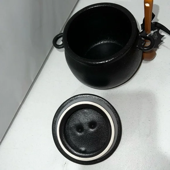 Rae Dunn Beware Halloween Potion Sugar Bowl Broom Spoon Canister Cauldron - Picture 8 of 10